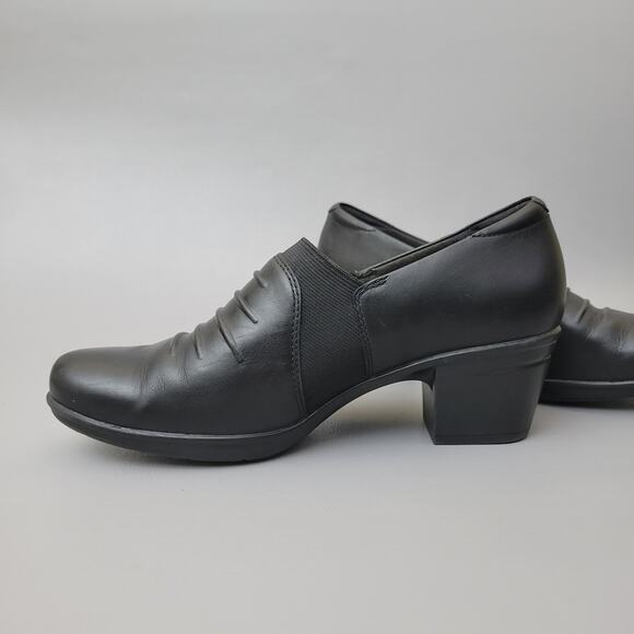 Clarks Collection Emslie Chara Heeled Loafer Womens 8 M Black Leather Slip On - Picture 5 of 10
